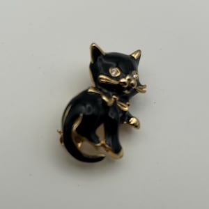 Vintage Black and Gold Tone Kitty Cat