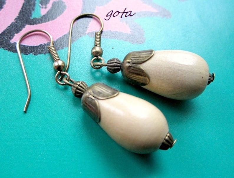 Wood earrings drops Natural wood earrings