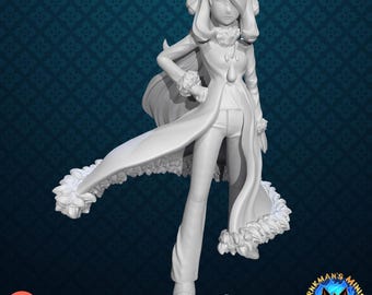 Puede incluir: Una figura blanca impresa en 3D de un personaje femenino con el pelo largo, que lleva un abrigo largo con un borde floral. El personaje está de pie con una mano en la cadera y la otra sosteniendo un objeto pequeño. La figura está sobre un fondo azul con un patrón.