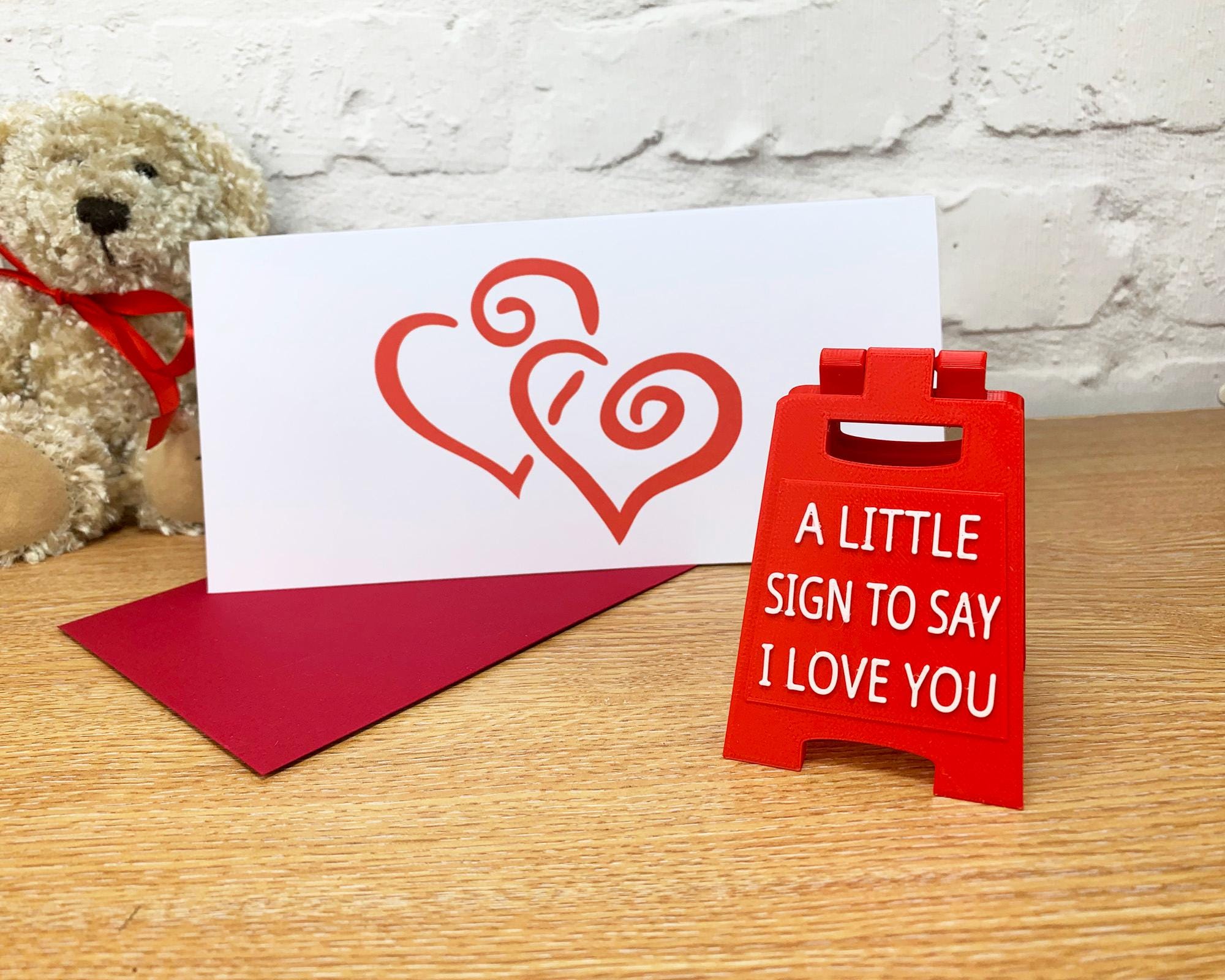 Romantic MINI SIGN. A little sign to say I love you. Valentines gift with message on! Fun girlfriend or boyfriend gift. Cute valentines gift - Thumbnail 2