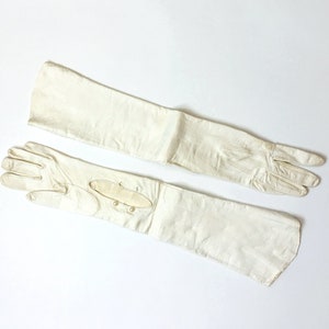 Long White Leather Women&#39;s Gloves 1950&#39;s era | Above elbow XLong White leather Ladies Gloves Wrist Oval Cut-Out Pearl Button Closure