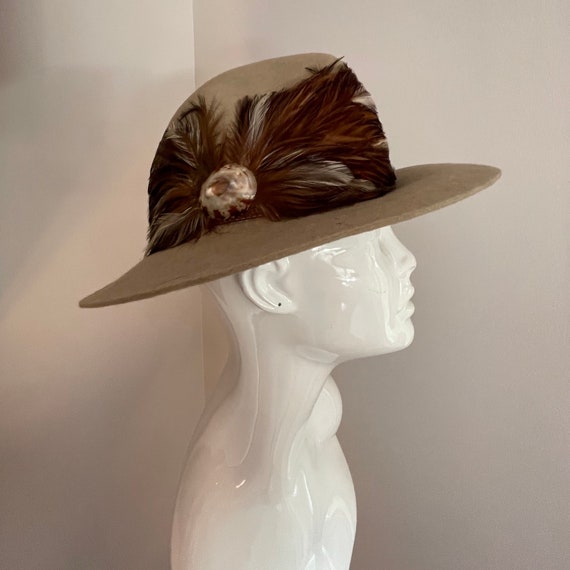 Vintage Wool Felt Feather & Shell Trim Fedora Hat