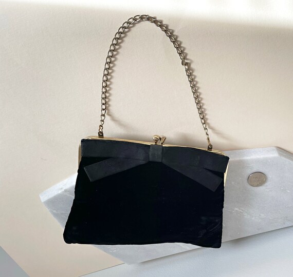 Vintage Clutch 1950's Black Velvet Matte Black Sa… - image 9