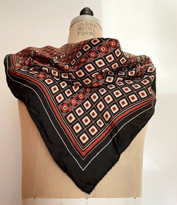 Vintage Square Pattern Scarf | Beautiful large Fa… - image 3