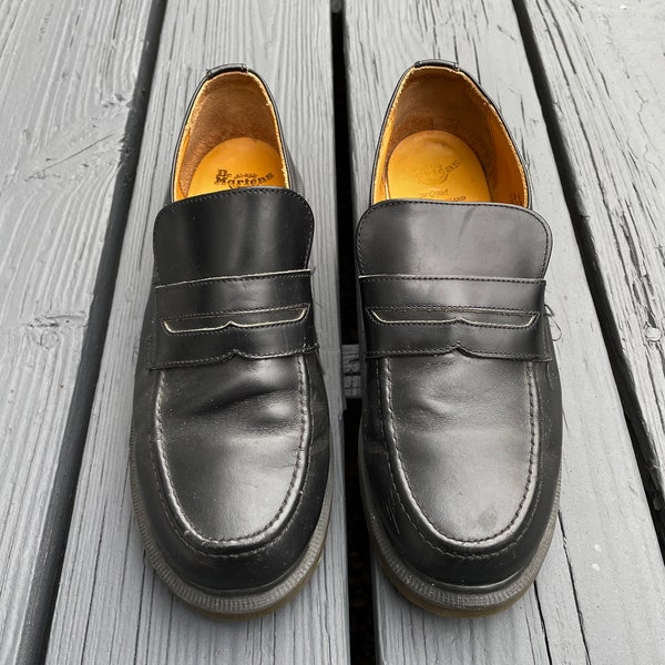 Dr. Martens Made in England 90's Penton Loafers | Air Wair Unisex Smooth Black Penny Loafer | Slip on Loafers | Carnaby Street- London Shop