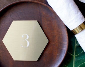 HEXAGON PLATE gold/  5er Set  mit Nummern