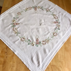 Vintage tablecloth Christmas embroidered, Advent