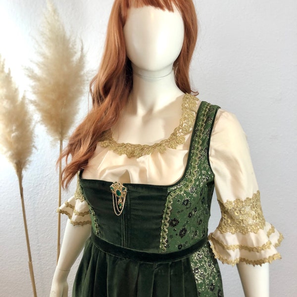 Vintage dirndl long 3 pieces green/gold size. 44-46/US 12-14 >please note dimensions<