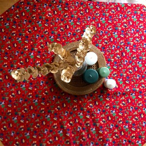 Vintage tablecloth Christmas, Christmassy, bear