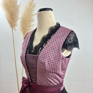 Vintage Dirndl midi 3-piece pink/burgundy size 40/US 8 &gt;please note measurements&lt;