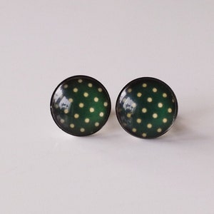 Dots Stud Earrings,Rockabilly Earrings, Cabochon,Dots, Polkadots,Stainless Steel,Stainless Steel,Glass Earrings,Dots, Green, Dotted