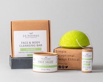 Anniversary Gift | Grapeseed Oil + Shea Butter | Natural Self Care Gift Box | eco friendly self care package vegan wedding bridesmaids gifts