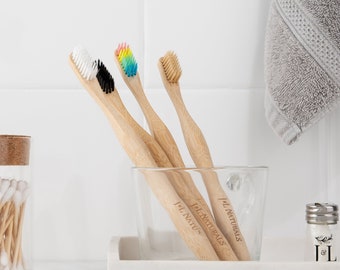 Brosse à dents en bambou pour 2 cure-dents | Essentiels pour le bain zéro déchet | Plusieurs couleurs