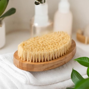 Unique Gift For Dad, Natural Mens Beard Brush, Best Dad Gift, Grooming Accessory Gift, Wood Bamboo Brush, Vegan Beard Care, Sisal Bristle