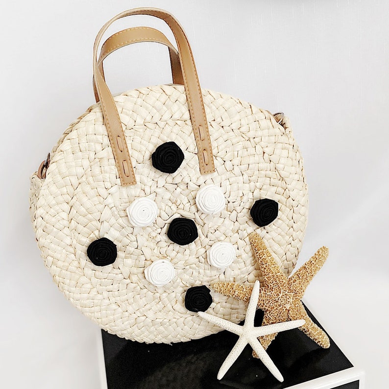 Round Rattan Straw Handbag Tote Purse Boho Style Black White Natural Handmade for Her Summer Spring Wedding Party Vacation Beach Market