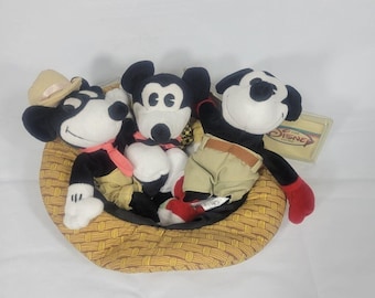 Disney Store Mickey Mouse Bean Bag Collector Plush Retired Classic Comic w Tags