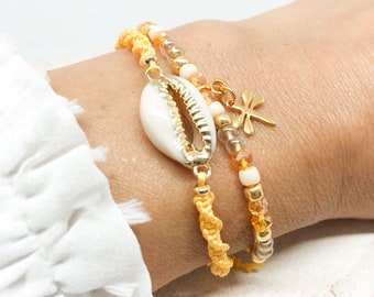 Two bracelets, shell bracelet, bracelet set, braided bracelets, bracelet with cauri shell and tassel, bracelet with dragonfly