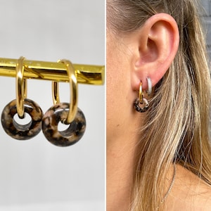 Donut gemstone hoop earrings, ion coated 18K gold plated hoop earrings 18 mm with natural stone, huggie earrings with gemstone donuts Rhodochrosite