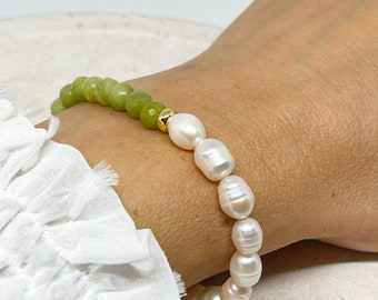 Bracelet with peridot pearls and freshwater pearls, elastic bracelet, gemstone bracelet