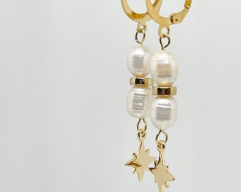 Earrings with freshwater pearl and star, hanging earrings with star
