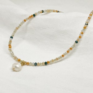 Necklace with crystal beads and a pearl pendant, short necklace with freshwater pearl pendant image 3