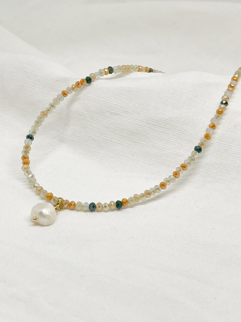 Necklace with crystal beads and a pearl pendant, short necklace with freshwater pearl pendant image 3