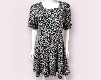 Vintage 90-tals mörkblommig rayon-sparkdräkt, medium