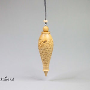 Pendule de radiesthésie en bois de Buis ( France )  Lesté - Long 7,5 cm - ø 2,2 cm - Poids 20,6 grammes