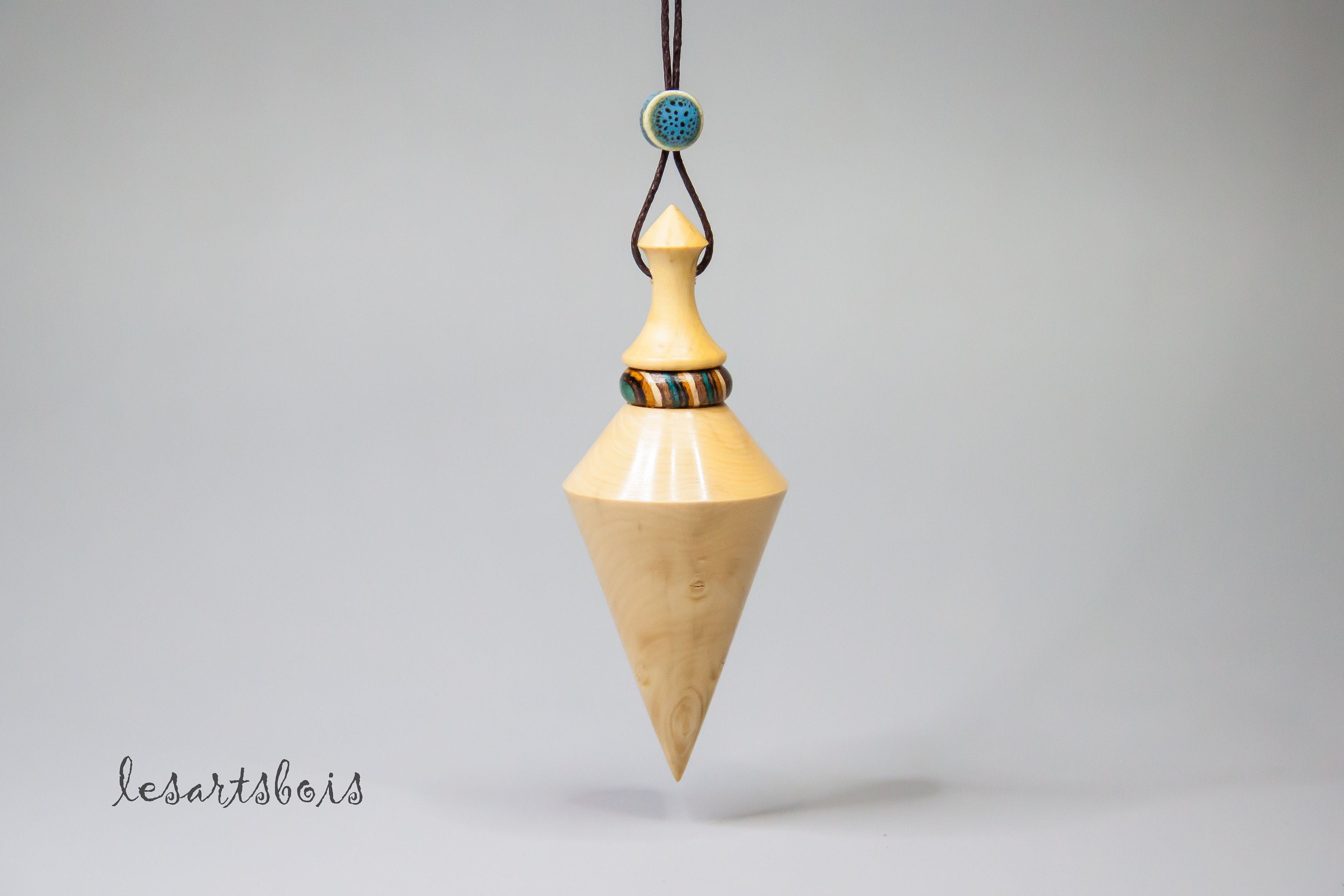 Pendule de Radiesthésie en Bois Buis Multiplis Coloré