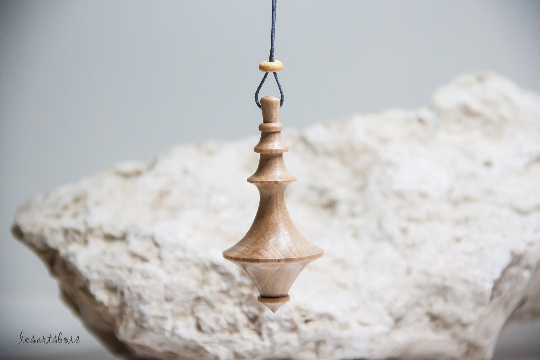 Pendule de Radiesthésie en Bois Hêtre