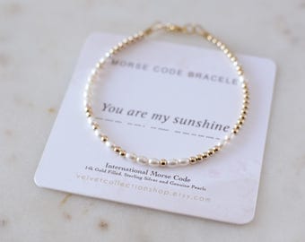 Morse Code Bracelet You are my Sunshine Jewelry Pearl Bracelet Daughter Auntie Bracelet Mom Jewelry Grandma BFF Bracelet Custom Word