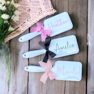 Personalized Hair Brush, Easter Gifts for Girls, Hair Brush for Girls, Dance Team, Cheer Gift, Girls Party Favors, Personalized Hair Brushes