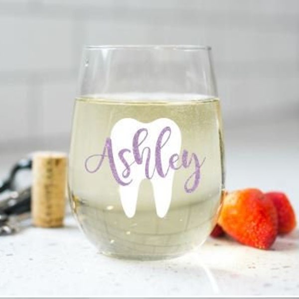 Gift for Dentist, Dental Assistant Gift, Dentist Wine Glass, Dental Hygienist Gift, Dentist Gift, Dental Gifts for Her, Personalized Dentist