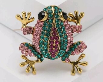 Beautiful Ladies Brooch / Broach Scarf Pin Frog Animal Jewellery Wildlife