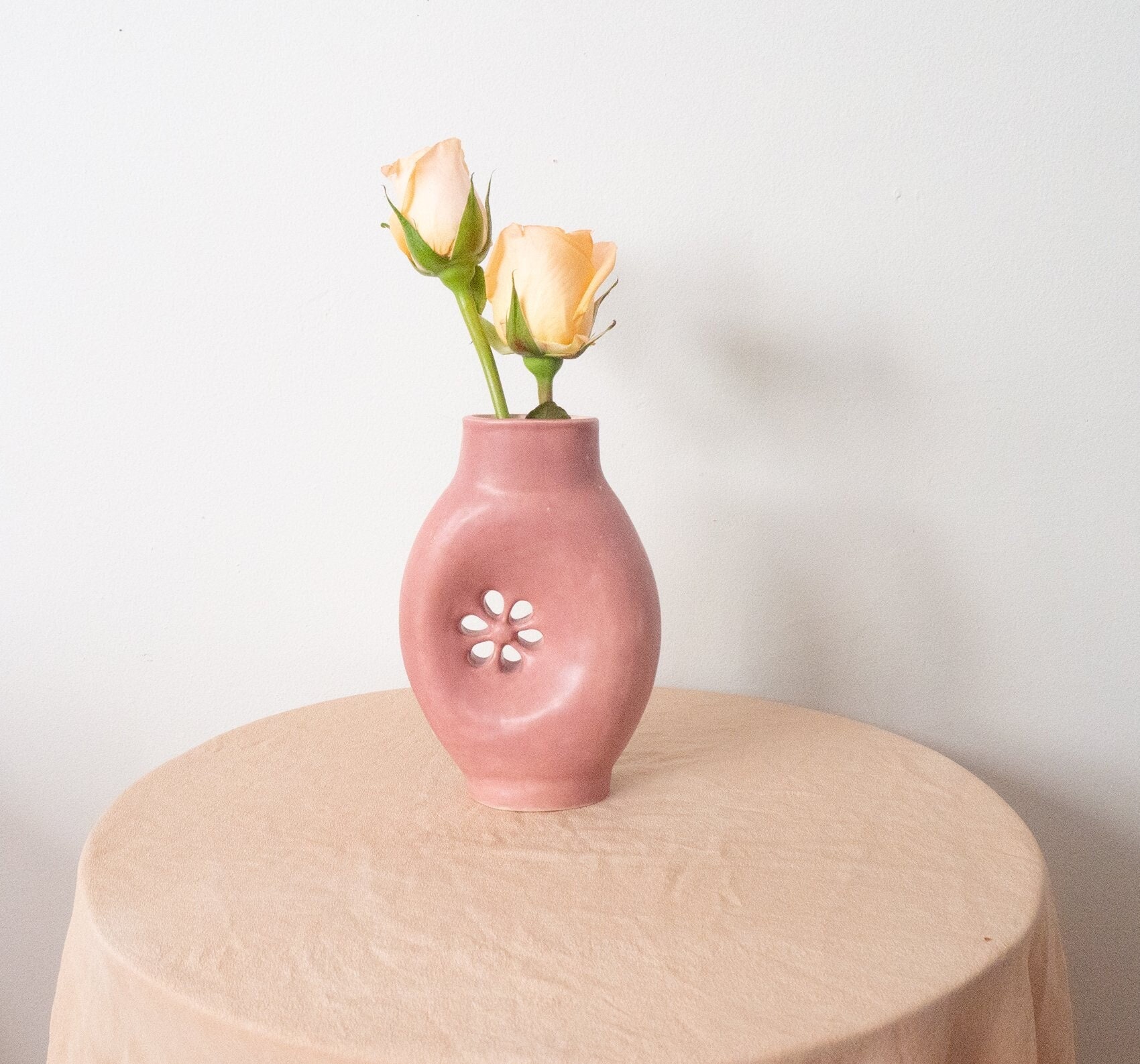 Vase en Marguerite Mauve Satiné - Céramique Fait à La Main