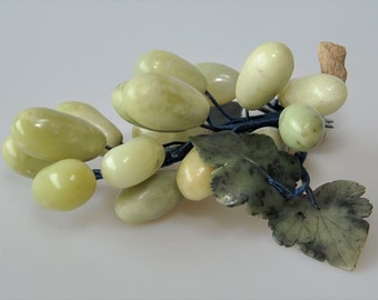 ヴィンテージ翡翠のブドウの房、天然研磨翡翠のブドウ、緑のブドウの房