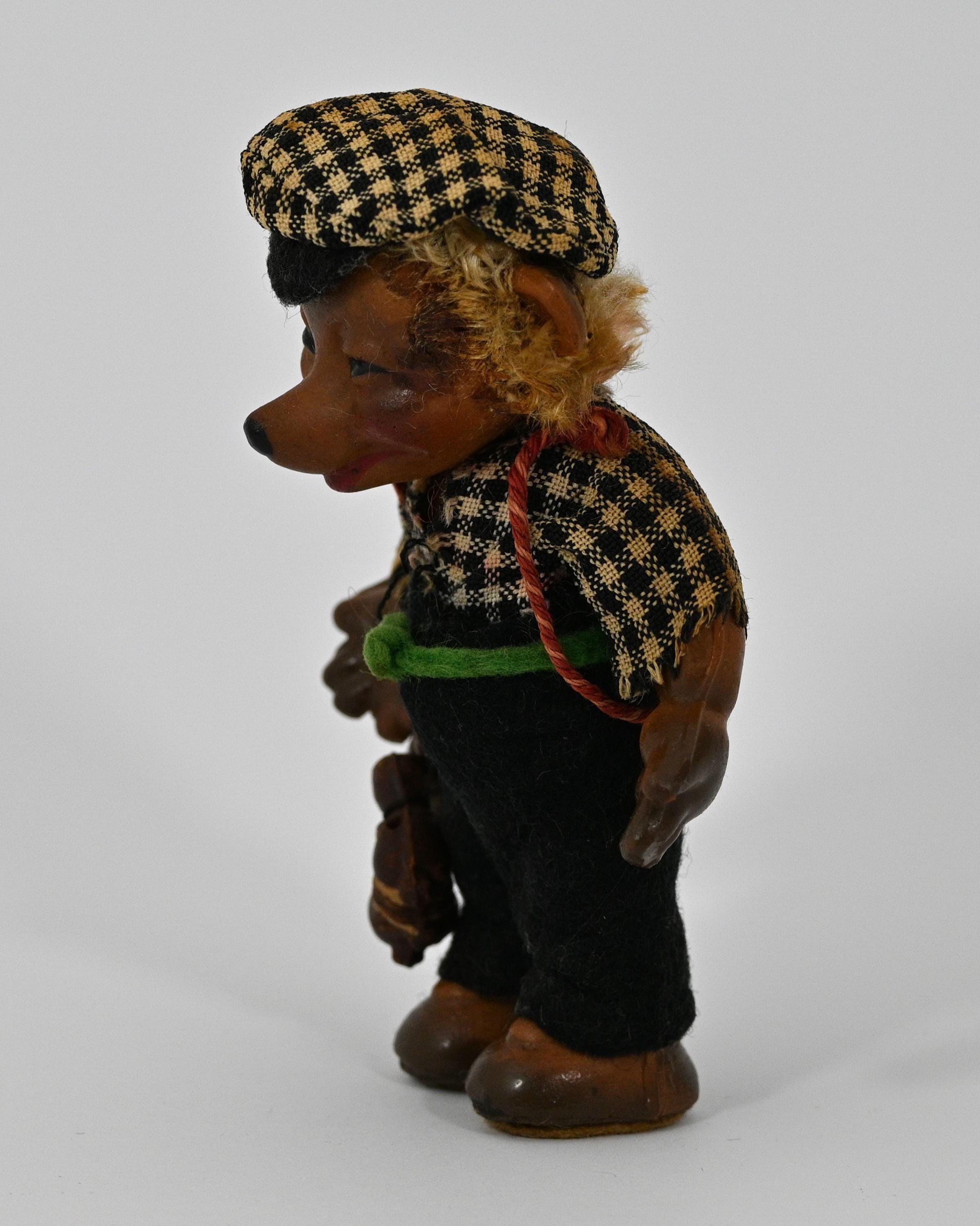 Mecki FOOTBALL PLAYER Hedgehog Doll Steiff Germany - Etsy