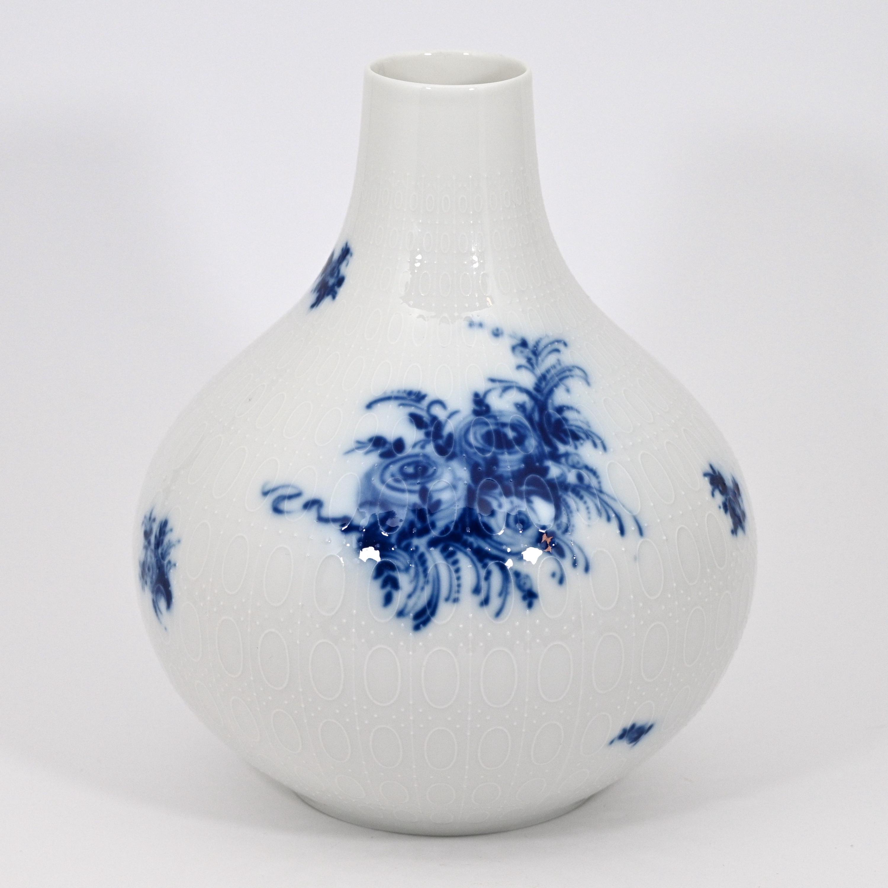 ヴィンテージ磁器花瓶 BLUE FLOWERS ROSENTHAL ドイツ | デザイナー