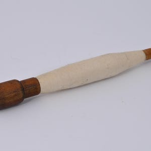 Vintage Wooden Loom Shuttle – Stick Shuttle, Metal Tipped - More shuttles added! Bobbin 22 cm
