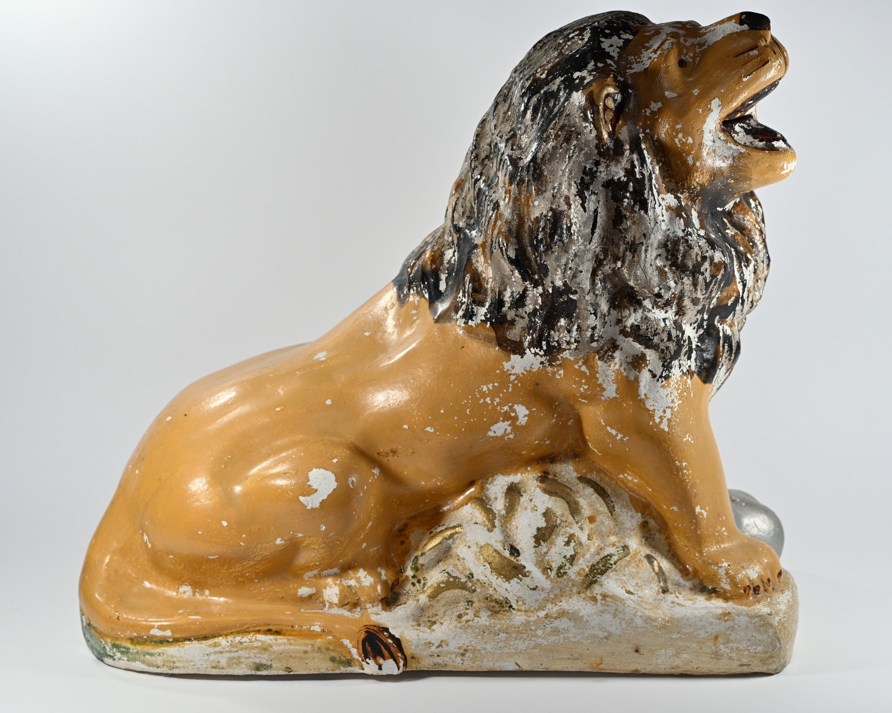 石膏像　ライオン　オブジェ　美術 アンティーク石膏製ライオン像 – 風化した魅力、20世紀初頭 | 高さ29