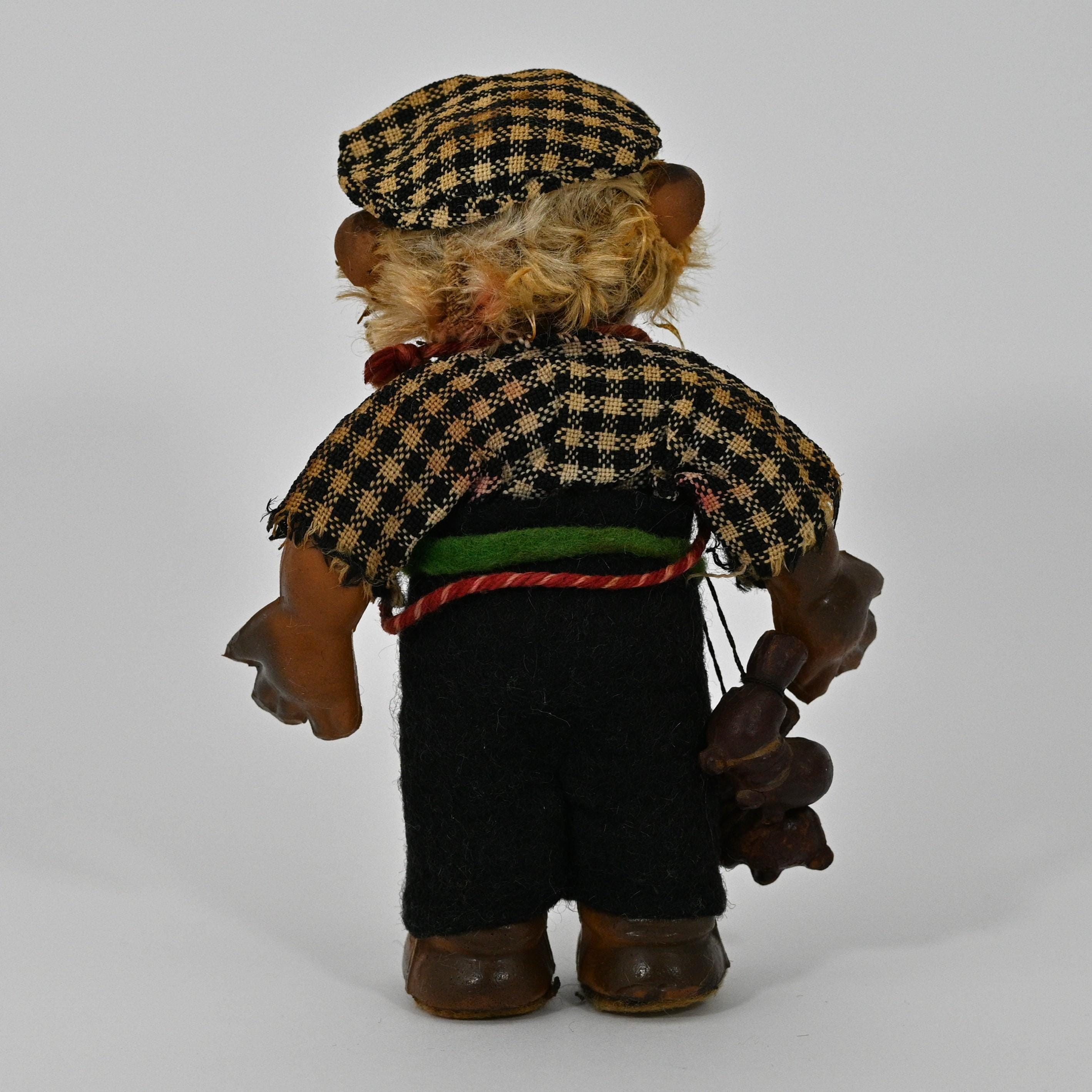 Mecki FOOTBALL PLAYER Hedgehog Doll Steiff Germany - Etsy