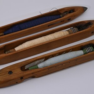 Vintage Wooden Loom Shuttle – Stick Shuttle, Metal Tipped - More shuttles added! 37-42 cm +bobbin