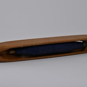 Vintage Wooden Loom Shuttle – Stick Shuttle, Metal Tipped - More shuttles added! 37 cm + bobbin blue