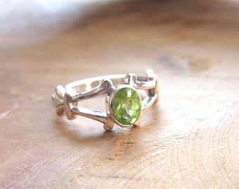 Peridot Ring Silber Handarbeit