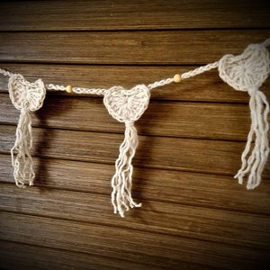 Crochet Tassel Heart Bunting Pattern - INSTANT DOWNLOAD - Boho Heart Garland Pattern - Digital Download Pattern Only