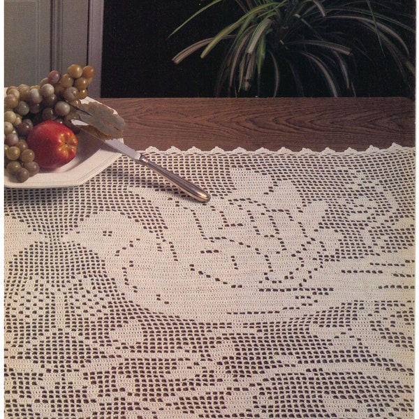Vintage Crochet Table Mat or Curtain Pattern ~ Two Turtledoves ~ Instant Download ~ PDF Pattern ~ Written Instructions and Diagram