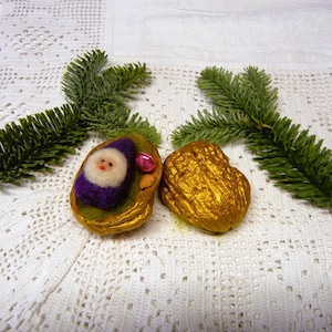 Weihnachtsnuss, Wichtelgeschenk, Wundernuss, Zaubernuss, gefilzter Wichtel