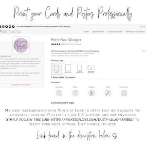 Pu&ograve; includere: Un cuore rosa con il testo "PRINTS of LOVE" in bianco. Il testo "Stampa le tue cartoline e i tuoi poster in modo professionale" &egrave; scritto in corsivo nero. L'immagine include anche un logo per "Dusty Lilac Paperie" e una descrizione dei servizi offerti da Prints of Love.