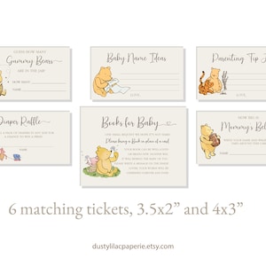 Pu&ograve; includere: Sei carte da gioco per baby shower a tema Winnie the Pooh. Le carte sono beige con testo marrone e presentano illustrazioni di Winnie the Pooh e Maialino. I giochi includono: Indovinare quanti orsetti gommosi ci sono nel barattolo, Idee per i nomi dei bambini, Barattolo dei consigli per i genitori, Lotteria dei pannolini, Libri per il bambino e Quanto &egrave; grande la pancia della mamma?