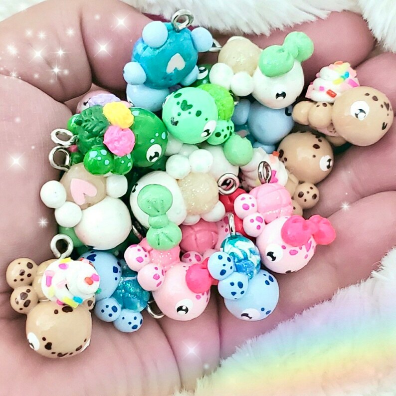 Skipper -polymer clay charms keychain stitch marker turtle